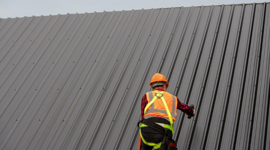 Professional metal roof installation services in Mineola, NY